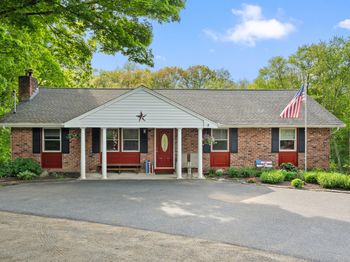 2 Pine Hill Road