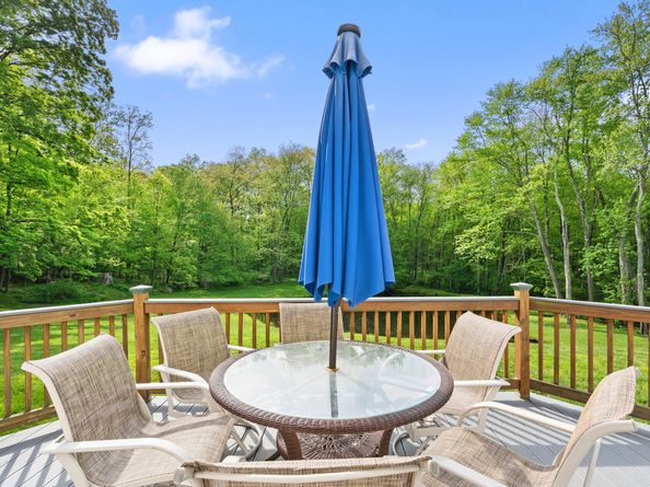 2 Pine Hill Road, New Fairfield CT 06812