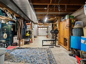 2 Pine Hill Road, New Fairfield CT 06812