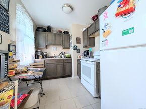 901 William Street APT D, Bridgeport CT 06608