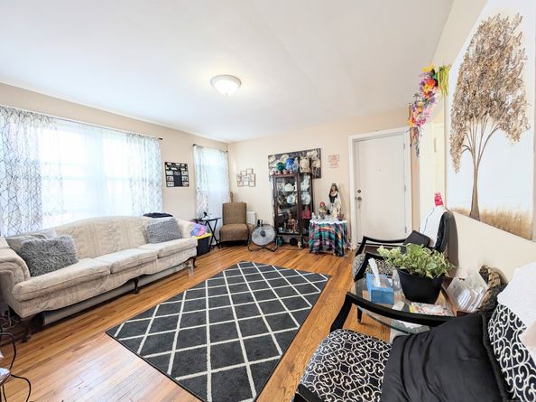 901 William Street APT D, Bridgeport CT 06608