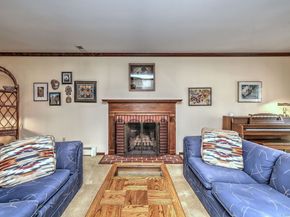31 Country Ridge Drive, Monroe CT 06468