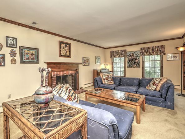 31 Country Ridge Drive, Monroe CT 06468