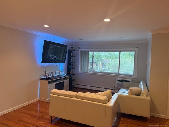333 Vincellette Street 109, Bridgeport CT 06606