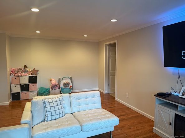 333 Vincellette Street 109, Bridgeport CT 06606