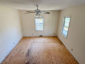 202 Goddard Avenue, Bridgeport CT 06610