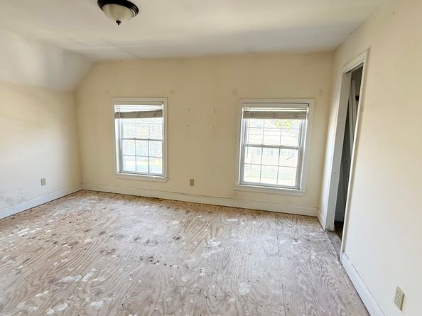 202 Goddard Avenue, Bridgeport CT 06610