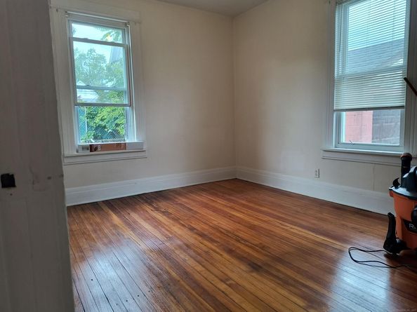661 Park Street, Bridgeport CT 06608