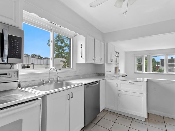 28 Winter Street, Stamford CT 06905