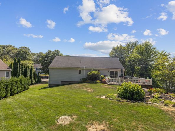44 Ridge Lane, Shelton CT 06484