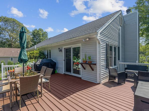 44 Ridge Lane, Shelton CT 06484