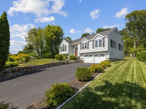 44 Ridge Lane, Shelton CT 06484