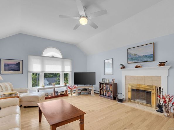 44 Ridge Lane, Shelton CT 06484