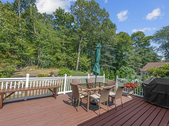 44 Ridge Lane, Shelton CT 06484