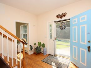 68 E Village Road, Monroe CT 06468