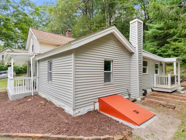 97 Padanaram Road, Danbury CT 06811