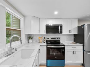 97 Padanaram Road, Danbury CT 06811