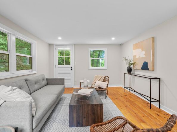 97 Padanaram Road, Danbury CT 06811