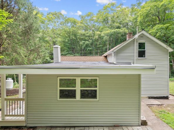 97 Padanaram Road, Danbury CT 06811