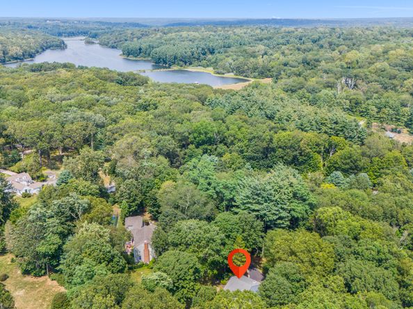 181 Old Boston Road, Wilton CT 06897