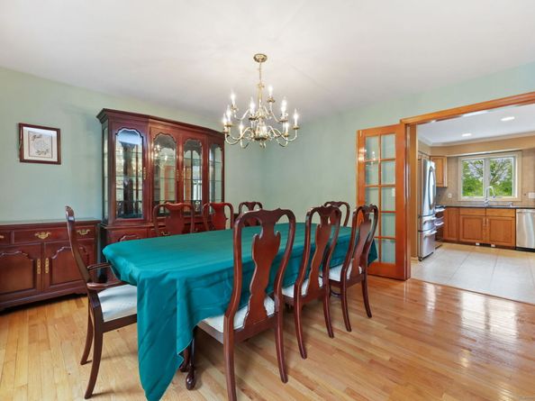 8 Austin Drive, New Fairfield CT 06812