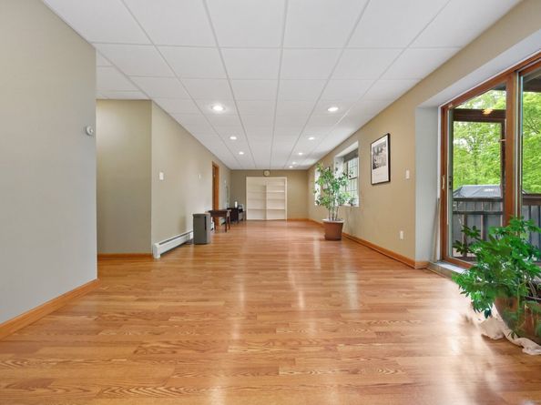 8 Austin Drive, New Fairfield CT 06812