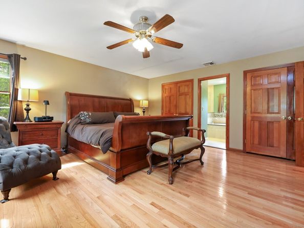 8 Austin Drive, New Fairfield CT 06812