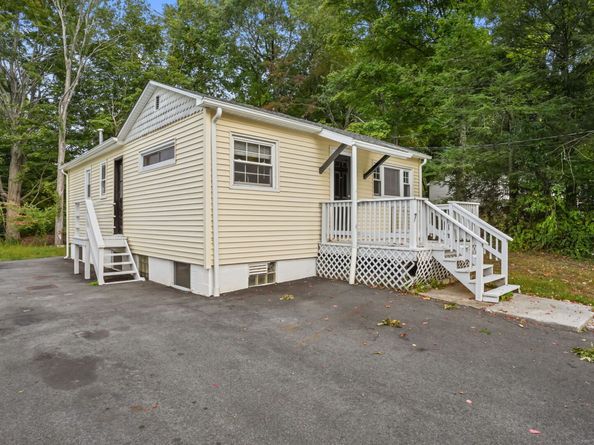 7 Candle Hill Road, New Fairfield CT 06812