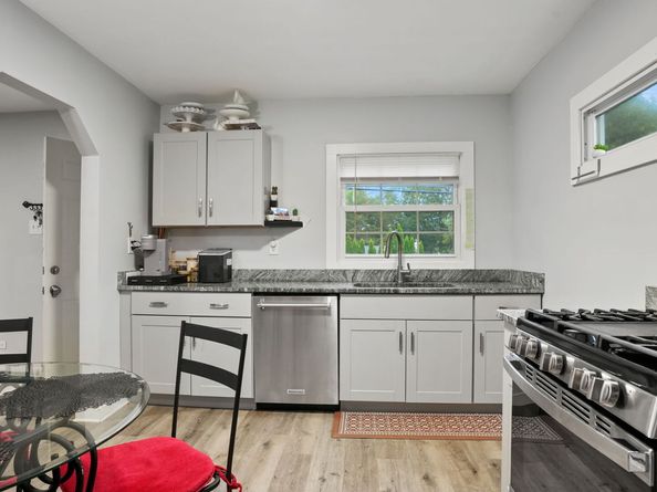 7 Candle Hill Road, New Fairfield CT 06812