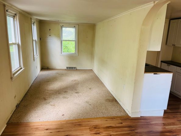 35 Saginaw Trail, Shelton CT 06484