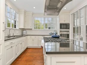 2 Elmwood Drive 2, Fairfield CT 06890