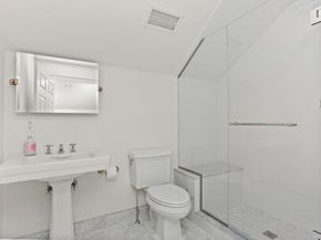 2 Elmwood Drive 2, Fairfield CT 06890