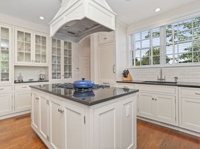 2 Elmwood Drive 2, Fairfield CT 06890
