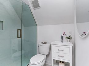 800 Rowland Road, Fairfield CT 06824