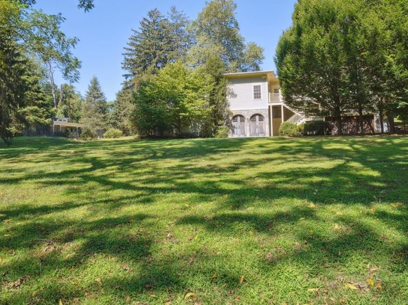 342 Greens Farms Road, Westport CT 06880