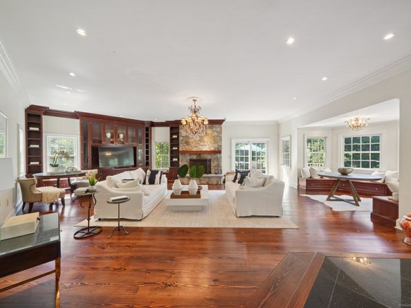 342 Greens Farms Road, Westport CT 06880