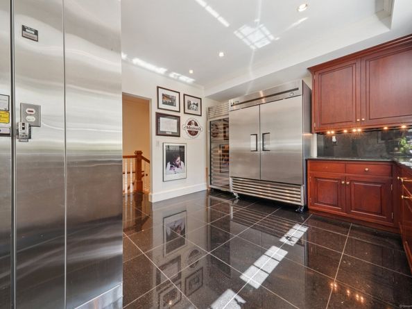 342 Greens Farms Road, Westport CT 06880