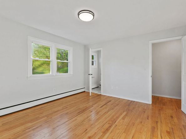 8 Lloyd Road, Norwalk CT 06850