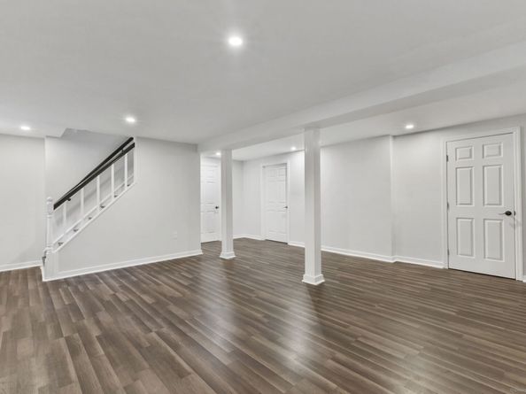 8 Lloyd Road, Norwalk CT 06850