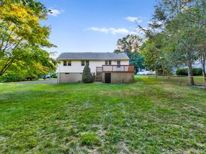8 Lloyd Road, Norwalk CT 06850