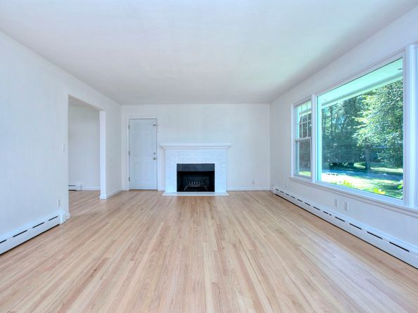 10 Baldwin Road, Norwalk CT 06851
