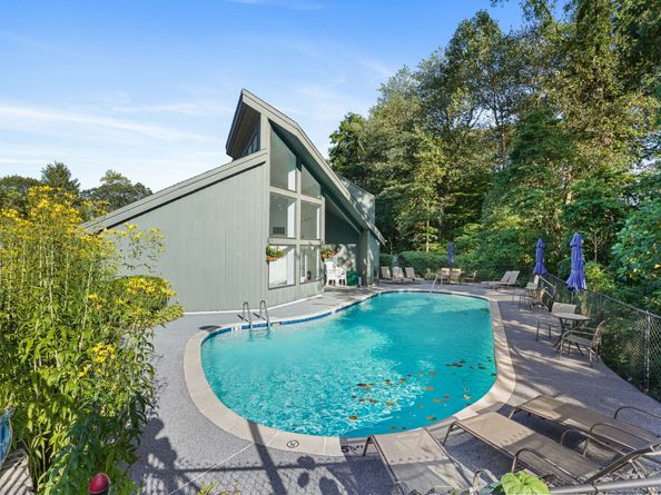 123 Old Belden Hill Road APT 40, Norwalk CT 06850