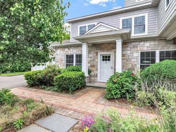 2180 Kings Highway