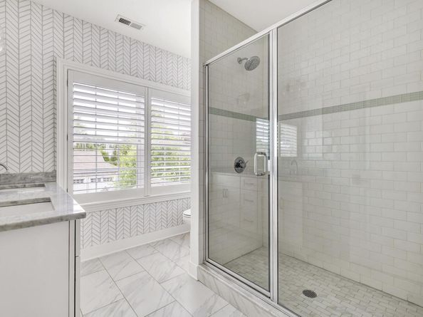 2180 Kings Highway 1, Fairfield CT 06824