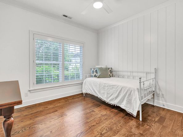 2180 Kings Highway 1, Fairfield CT 06824