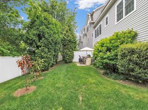 2180 Kings Highway 1, Fairfield CT 06824