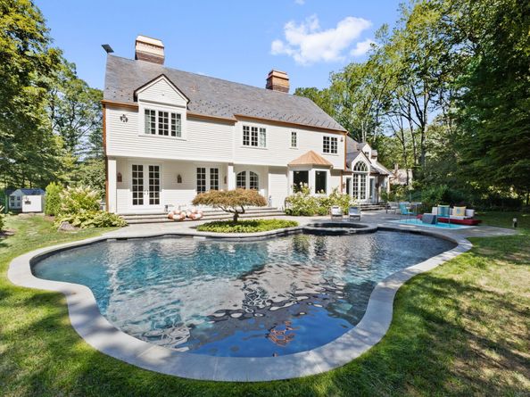 105 Clearview Lane, New Canaan CT 06840