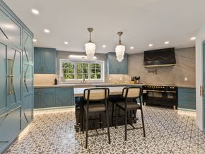 105 Clearview Lane, New Canaan CT 06840
