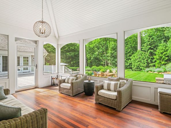 38 Fitch Lane, New Canaan CT 06840