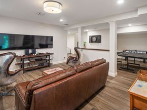 38 Fitch Lane, New Canaan CT 06840